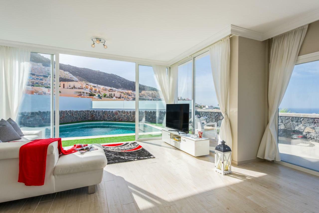 Luxury White Villa With Sea View, Heated Pool Costa Adeje (Tenerife) Exterior foto