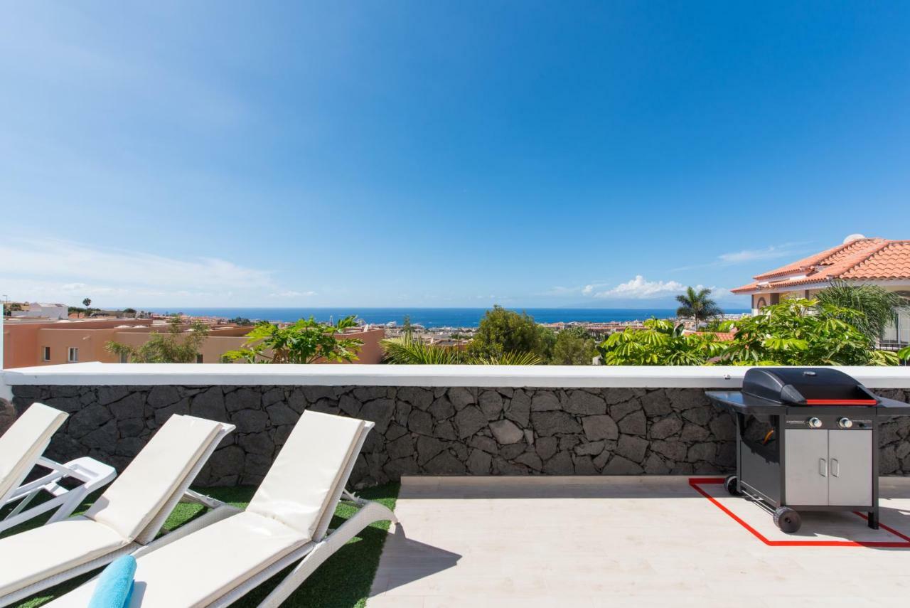 Luxury White Villa With Sea View, Heated Pool Costa Adeje (Tenerife) Exterior foto