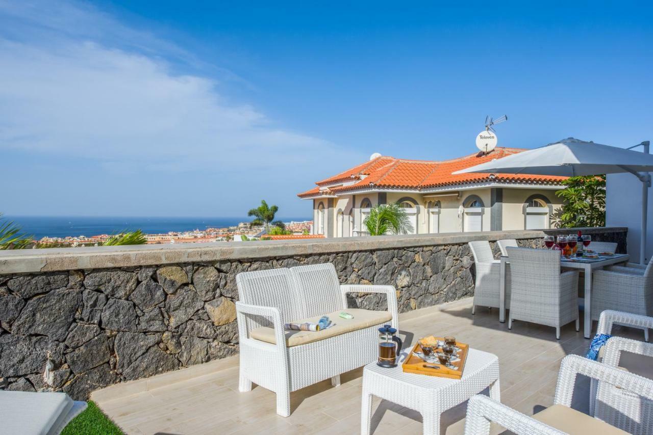 Luxury White Villa With Sea View, Heated Pool Costa Adeje (Tenerife) Exterior foto
