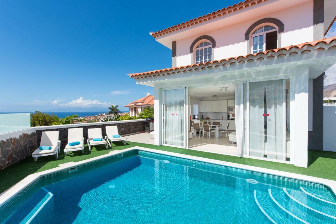 Luxury White Villa With Sea View, Heated Pool Costa Adeje (Tenerife) Exterior foto