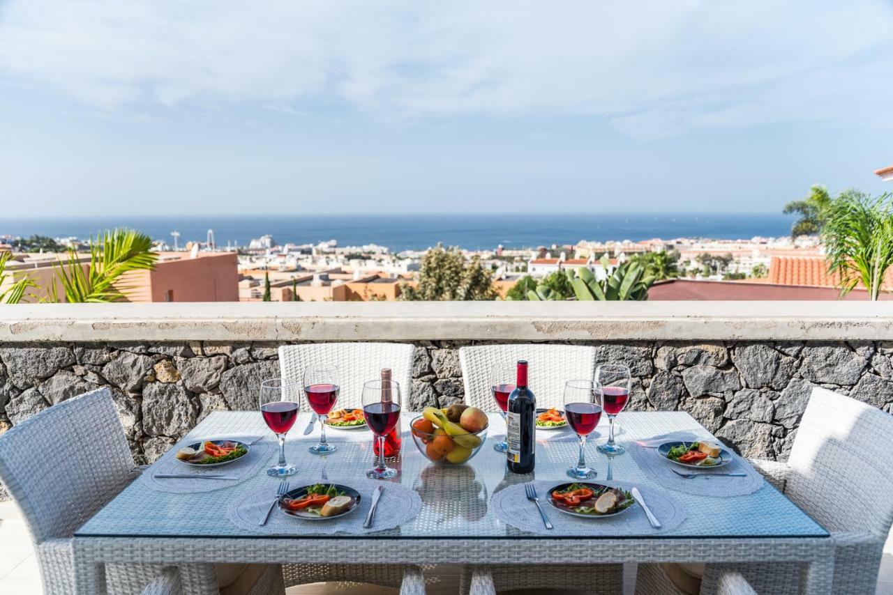 Luxury White Villa With Sea View, Heated Pool Costa Adeje (Tenerife) Exterior foto