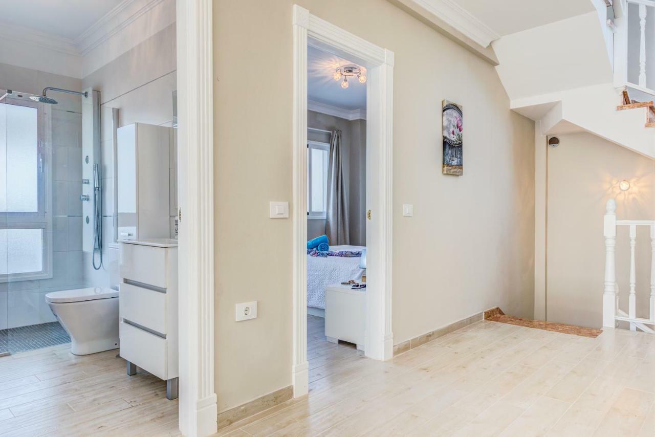Luxury White Villa With Sea View, Heated Pool Costa Adeje (Tenerife) Exterior foto