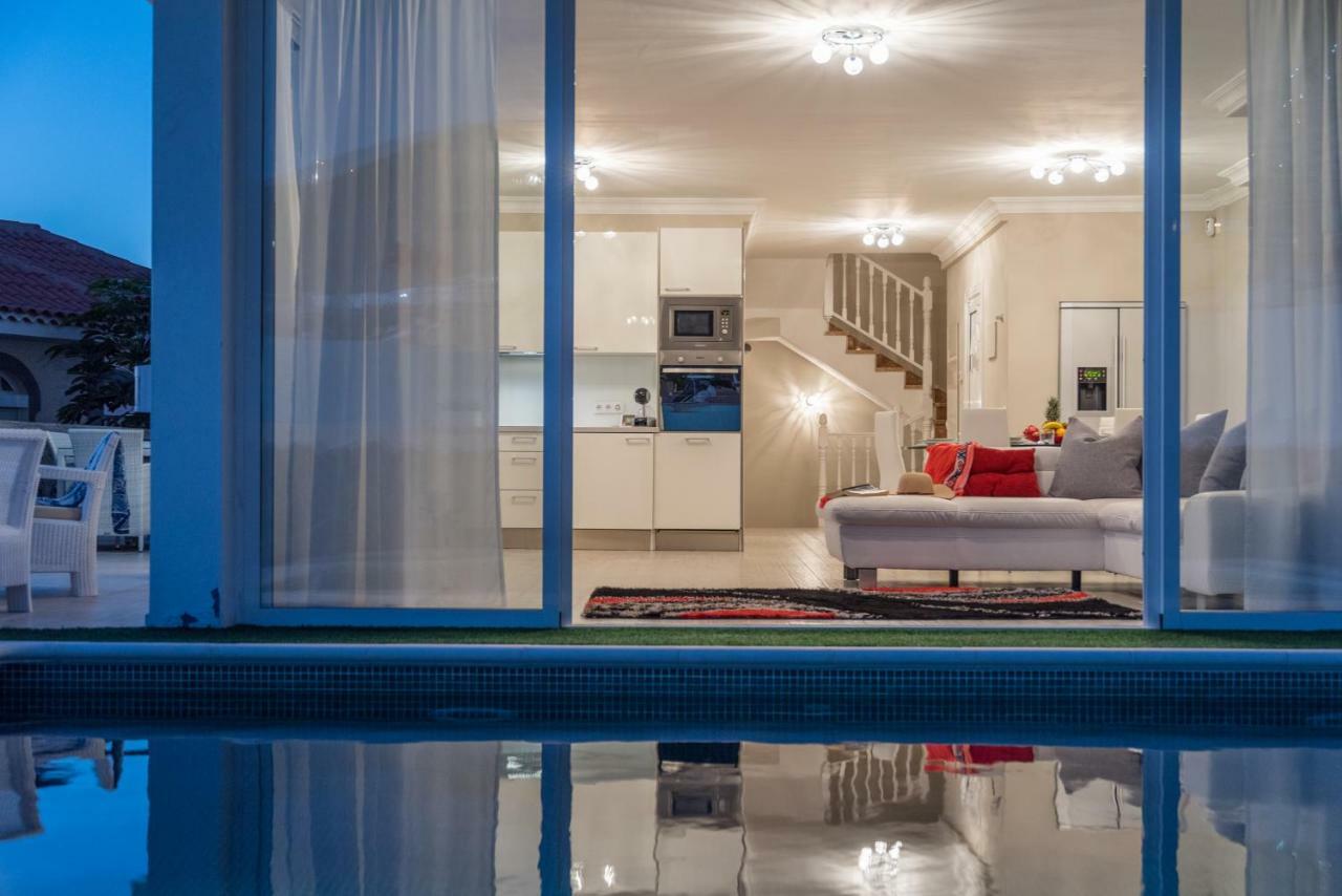 Luxury White Villa With Sea View, Heated Pool Costa Adeje (Tenerife) Exterior foto