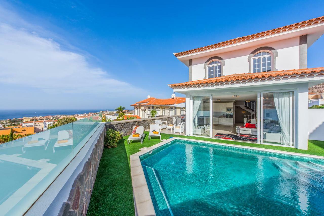 Luxury White Villa With Sea View, Heated Pool Costa Adeje (Tenerife) Exterior foto