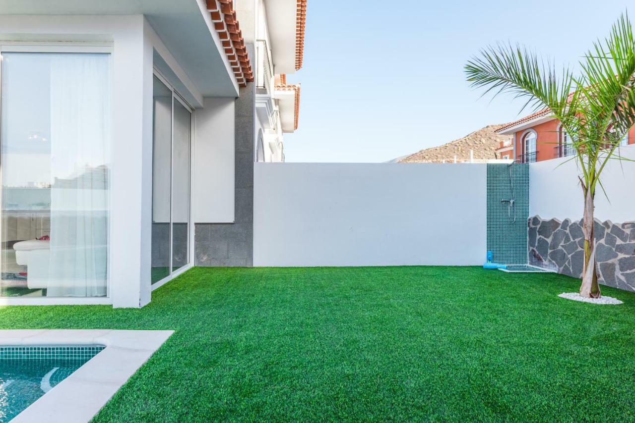 Luxury White Villa With Sea View, Heated Pool Costa Adeje (Tenerife) Exterior foto