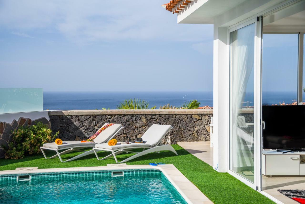 Luxury White Villa With Sea View, Heated Pool Costa Adeje (Tenerife) Exterior foto